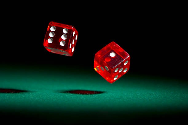 Tabel pembayaran dan fitur bonus permainan slot di roketslot